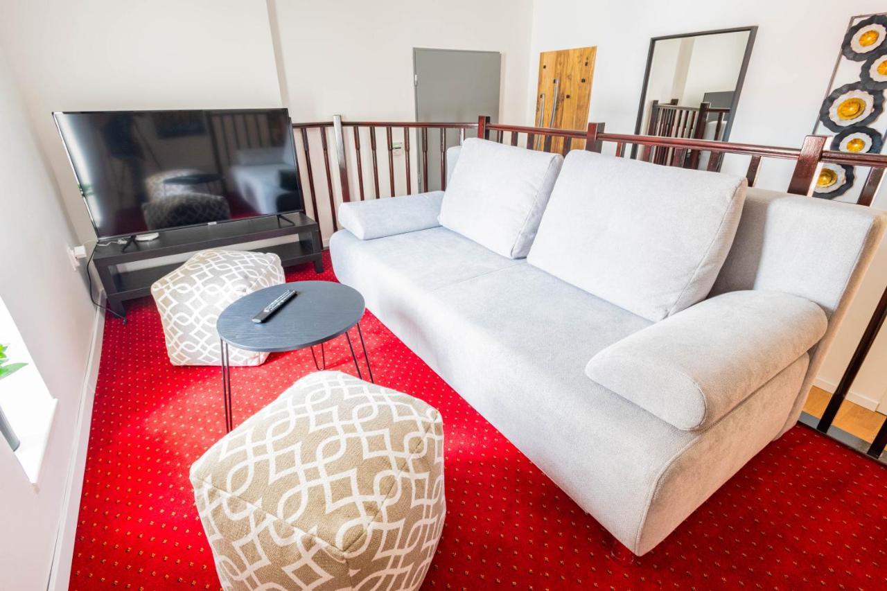 Highnest Apartments Bratislava Eksteriør billede