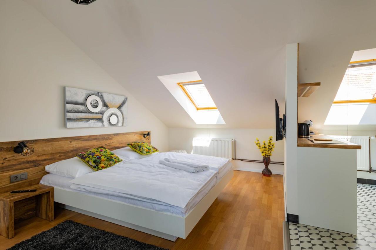 Highnest Apartments Bratislava Eksteriør billede