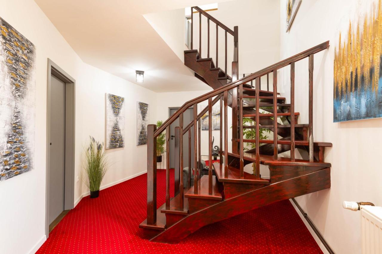 Highnest Apartments Bratislava Eksteriør billede