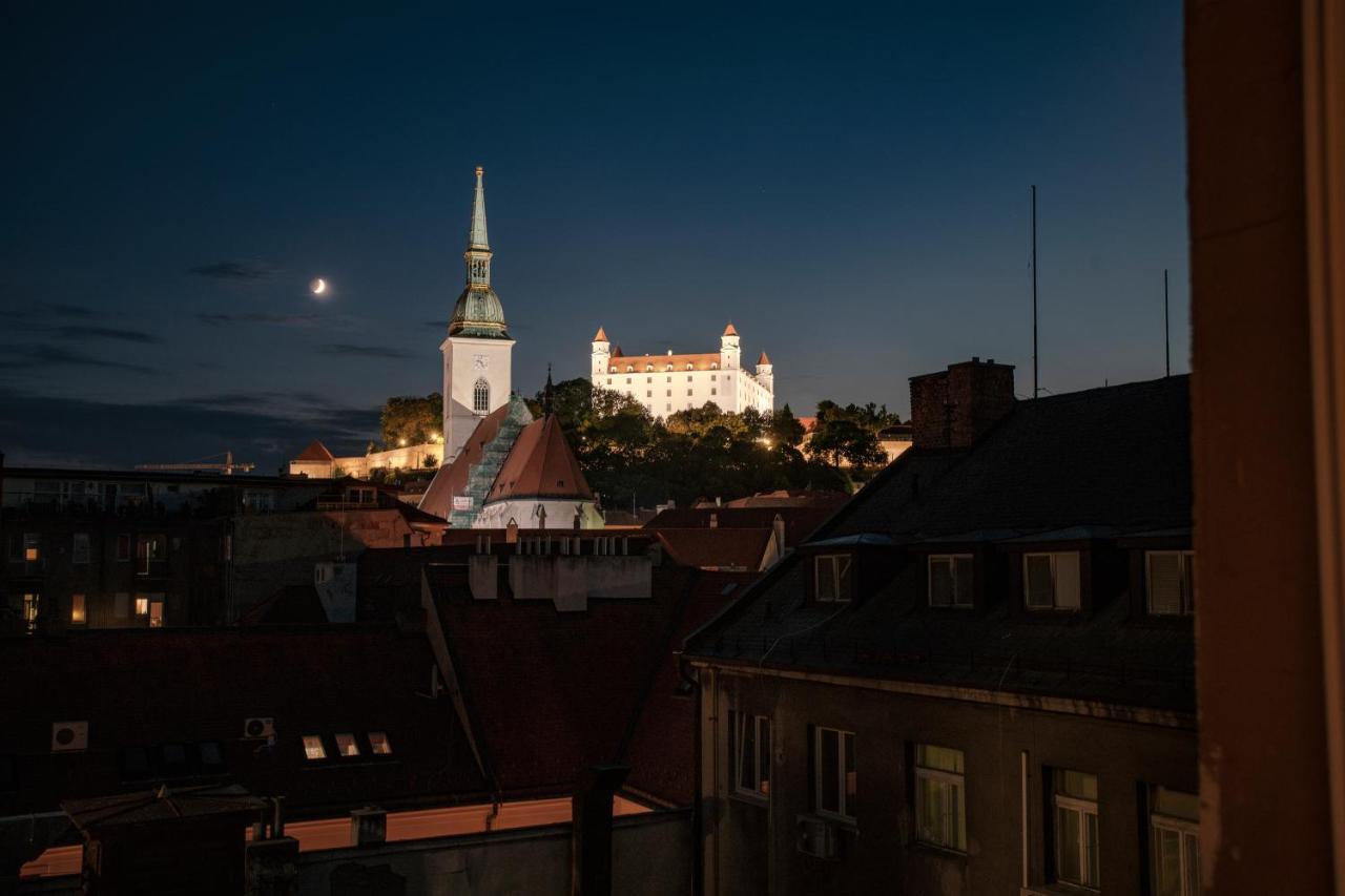Highnest Apartments Bratislava Eksteriør billede